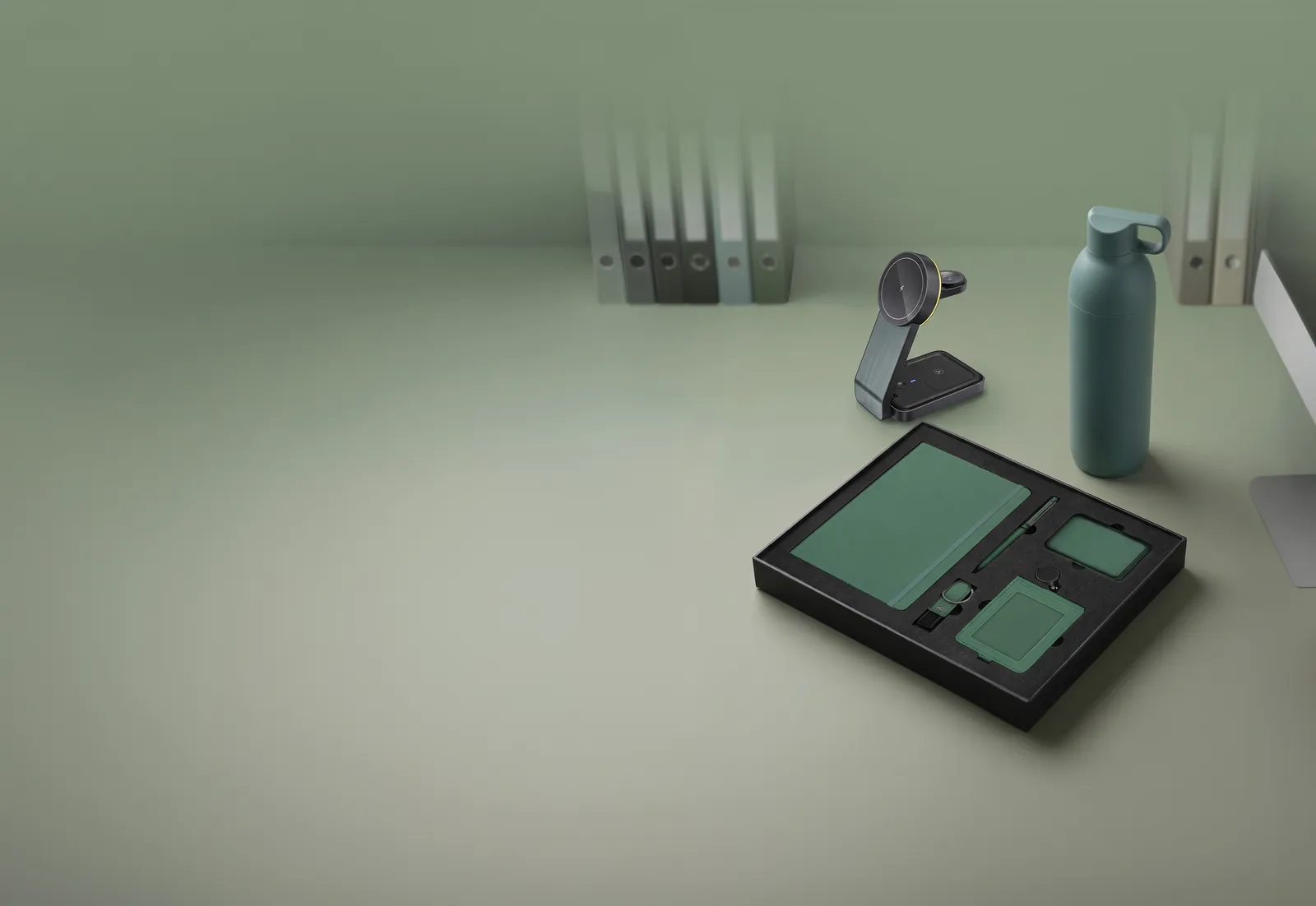 Branded corporate gift set